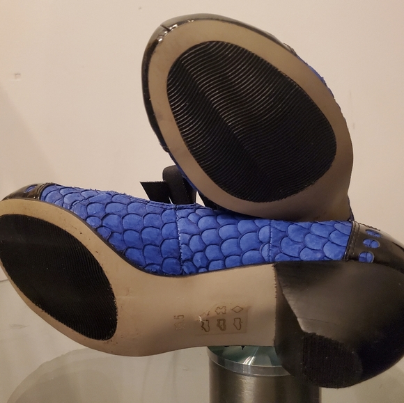 ALL BLACK Mary Jane shoe - Picture 6 of 9